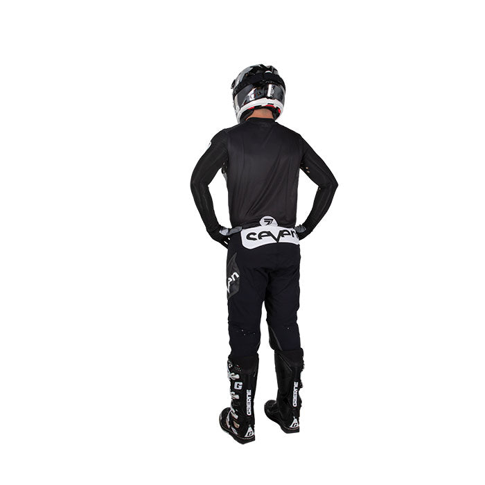 Zero Staple Compression Jersey - Black