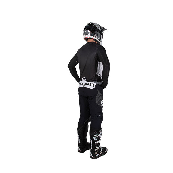 Zero Staple Compression Jersey - Black